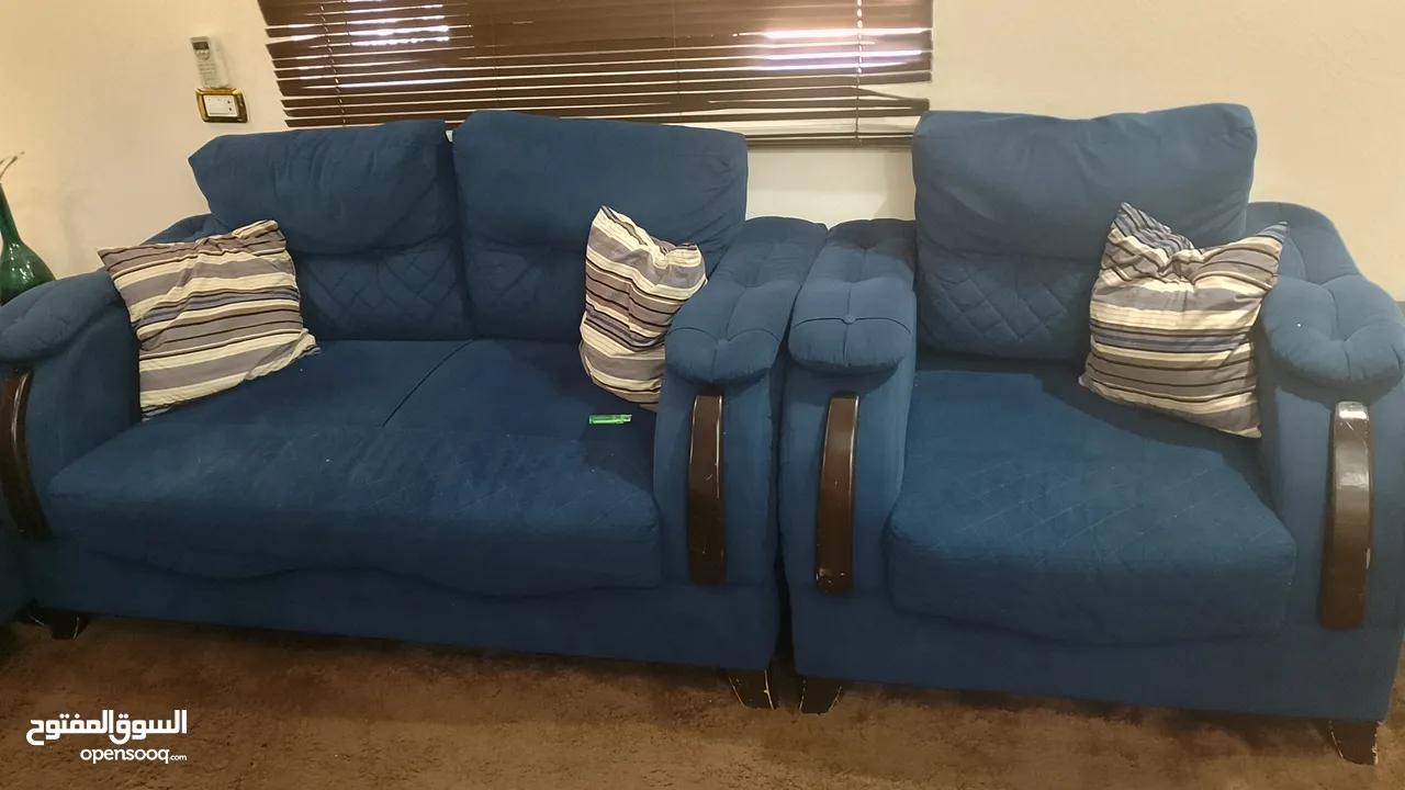 طقم كنب مستعمل بحالة جيدة