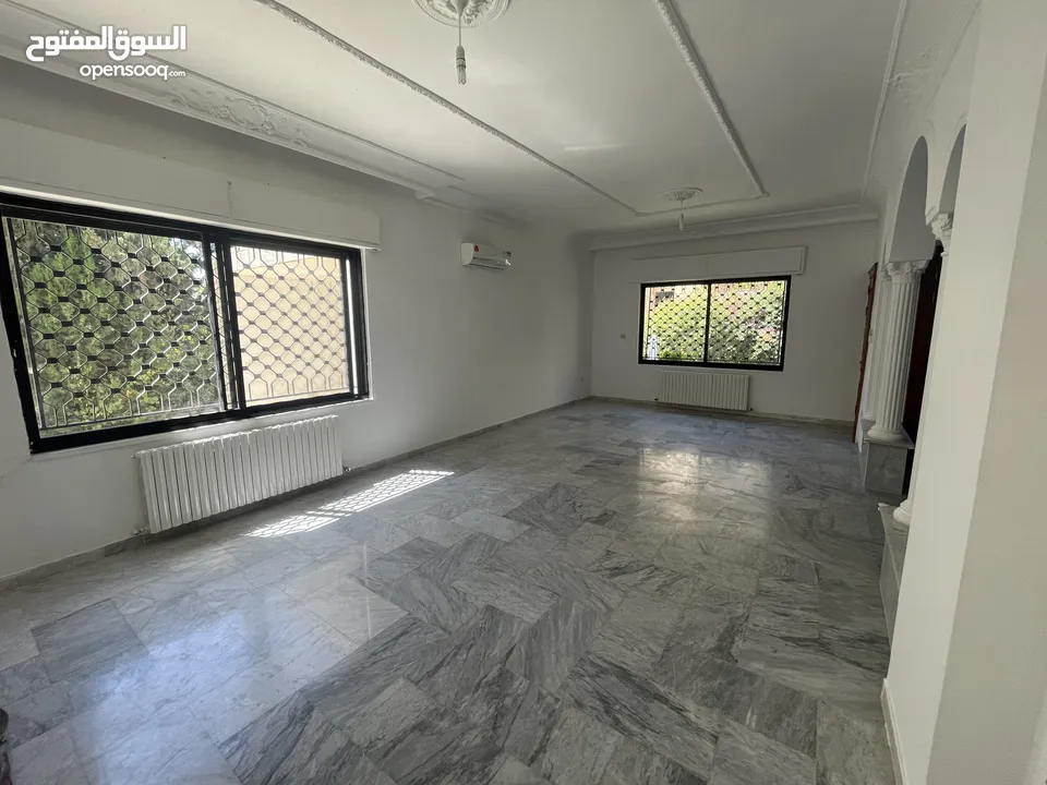 فيلا متلاصقة دوبلكس للايجار في الصويفية ( Property 37798 )-175064103