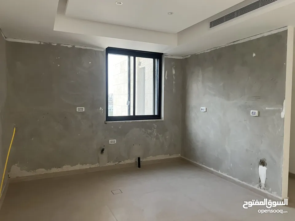 شقه فاخرة للبيع في الطيره قرب معهد الطيره