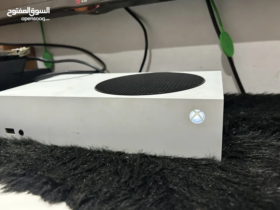 اكس بوكس سيريس إس مستعمل شبه جديد