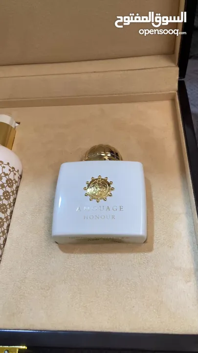 طقم عطر امواج الاصلي  honour مع اللوشن مع البوكس الخشبي