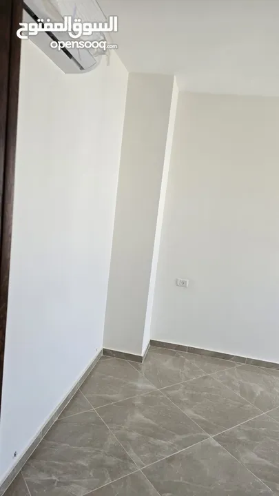 شقة مميزة وجديدة وجاهزة