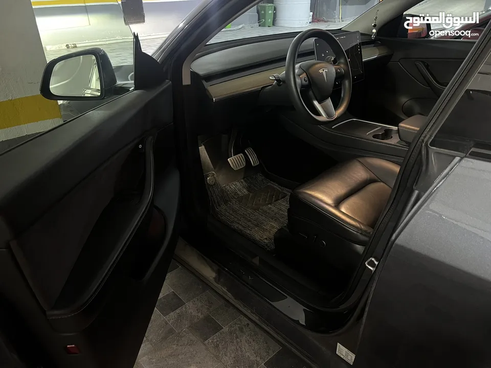 تسلا مودل  Y  بيرفورمنس  ( 2021.)  ‏Tesla Model Y Performance