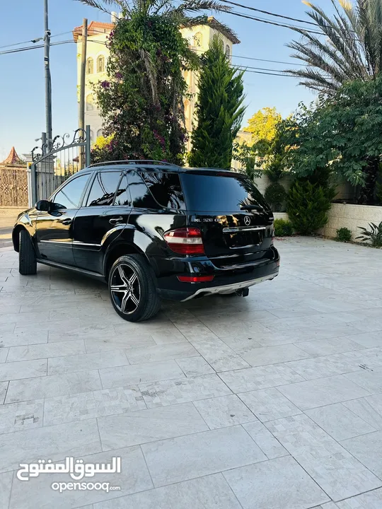 مرسيدس 320 ML