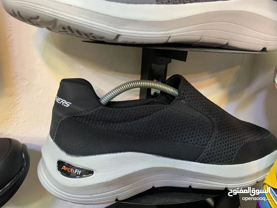 مجموعة متميزة من الأحذية والبراندات الجديدة  Adidas NiKE PUMA Skechers