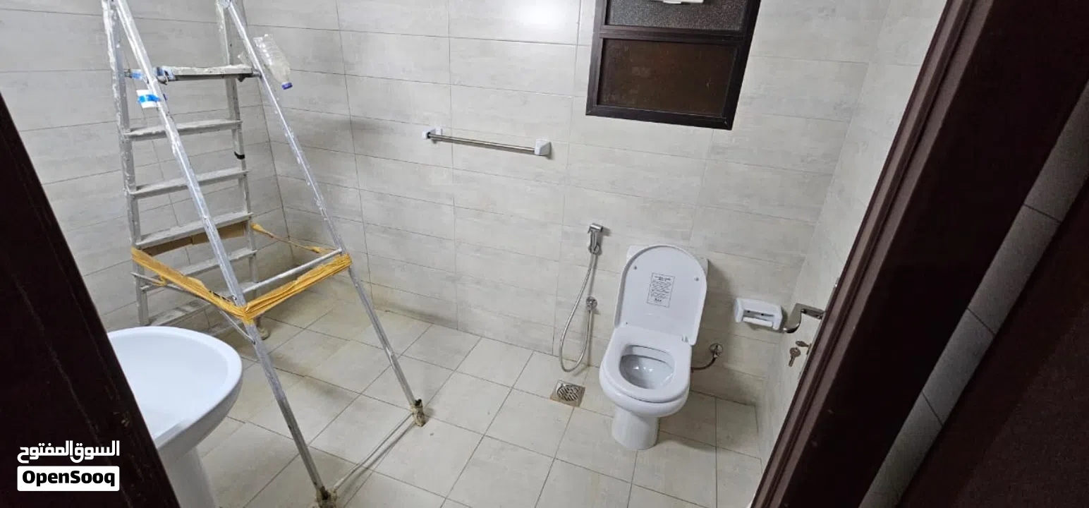 شقة 3غرفة وصالة للإيجار في المناصير