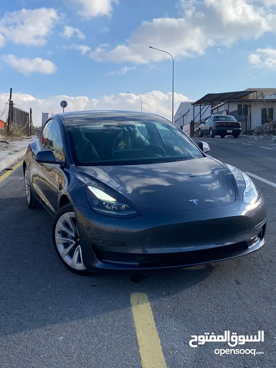 Tesla model 3 - 2022 standard plus