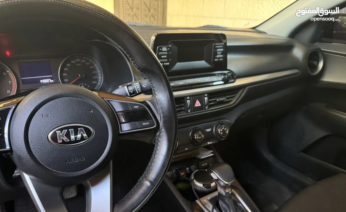 Kia cerato 2019 للبيع وارد وكالة