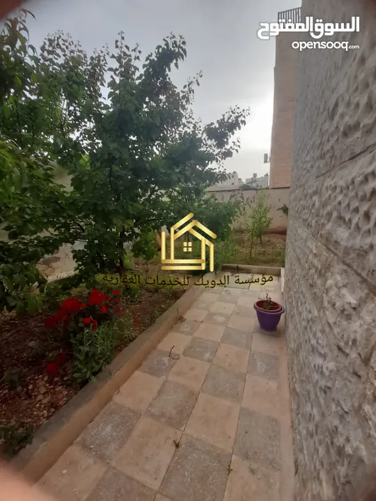 شقة مميزة في منطقة خلدا 200م
