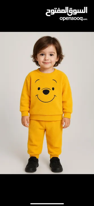 عروضات وتنزيلات باسعار منافسة لتشكيلة من الملابس المنوعة