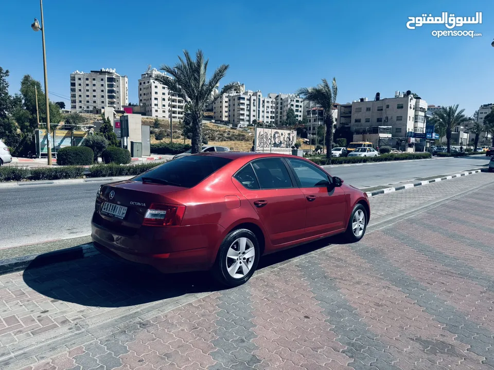 سكودا اوكتافيا بنزين 1400cc برايفيت اوتومات  2015/14  البيع فقط كاش