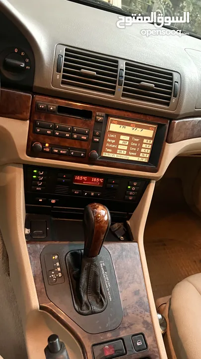 BMW e39 528