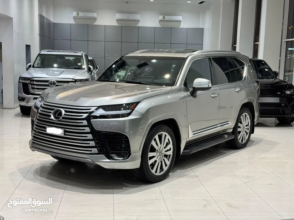 Lexus LX-600 / 2023 (Silver)