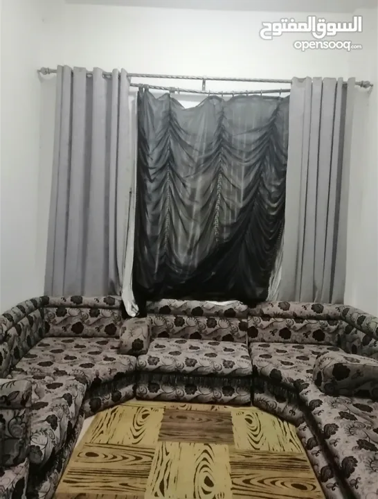 مجلس خليجي + بوفيه مستعمل للبيع