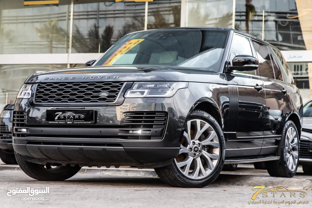 Range Rover vouge 2019 Hse Gasoline   السيارة وارد الشركة و قطعت مسافة 41,000 كم