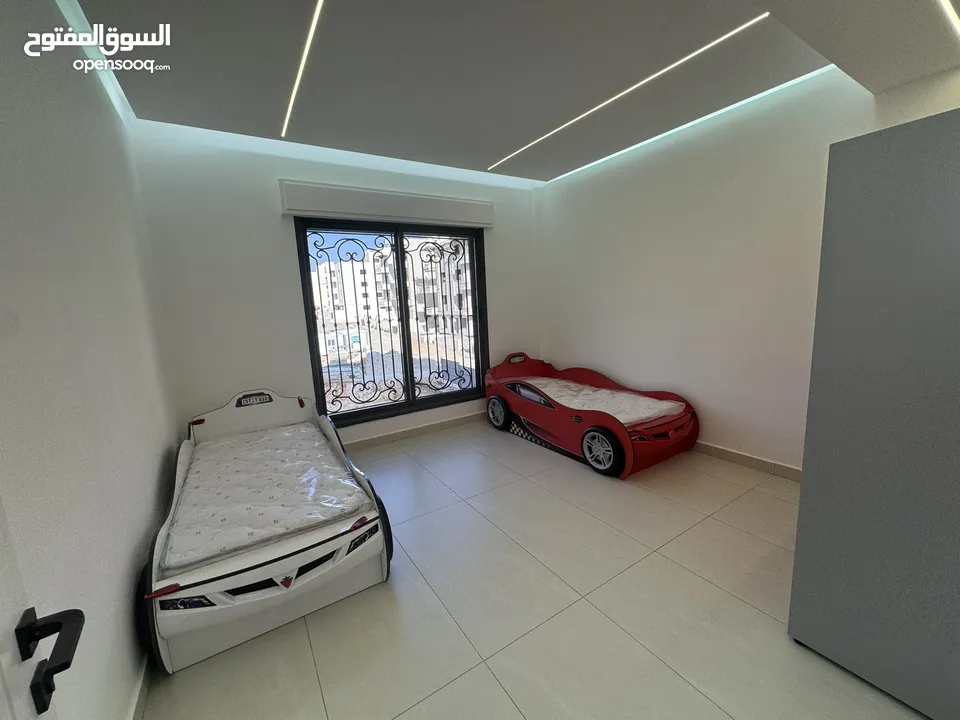 شقة مفروشة فاخرة بجاهزية كاملة للسكن – موقع مميز في رجم عميش