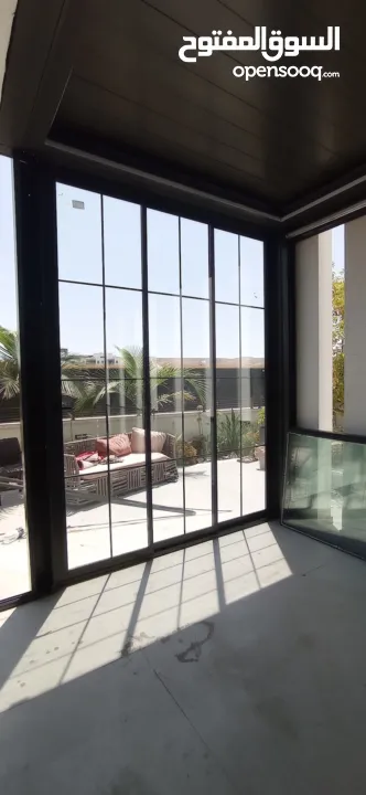 زجاج وألمنيوم