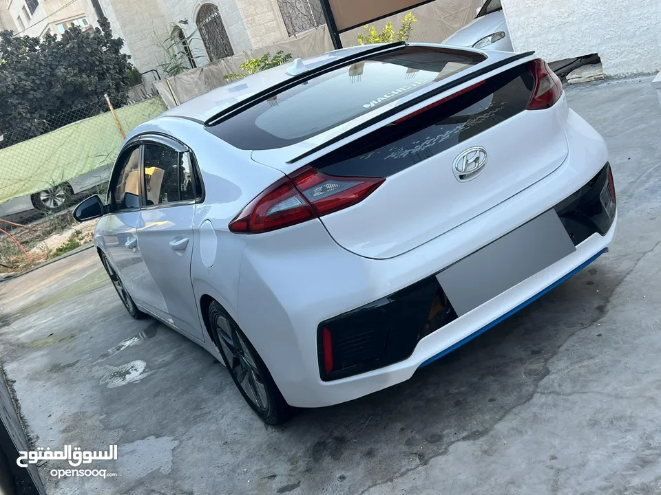 هيونداي أيونيك Hybrid