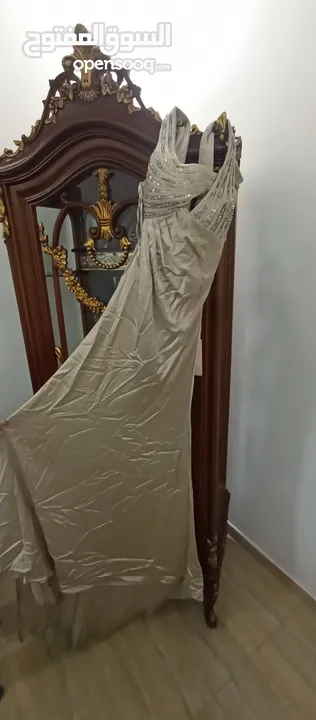 شروة فساتين سهره