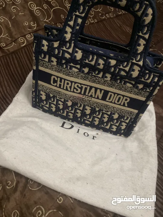 حقيبة ديور  حجم ميديوم Dior bag للأنيقات فقط....