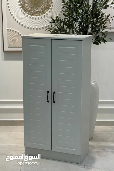 خزانة أحذية عملية ومرتّبة بتصميم أنيق قطعة أساسية لكل بيت... بتجمع بين السعة والقوة والشكل المرت