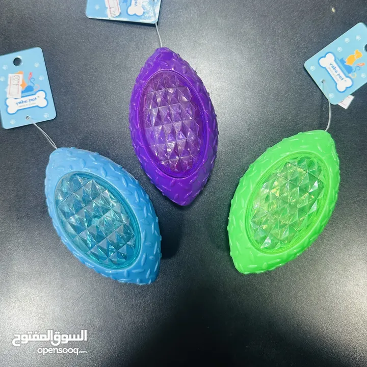 عروض نار على العاب وعضاضات الكلاب
