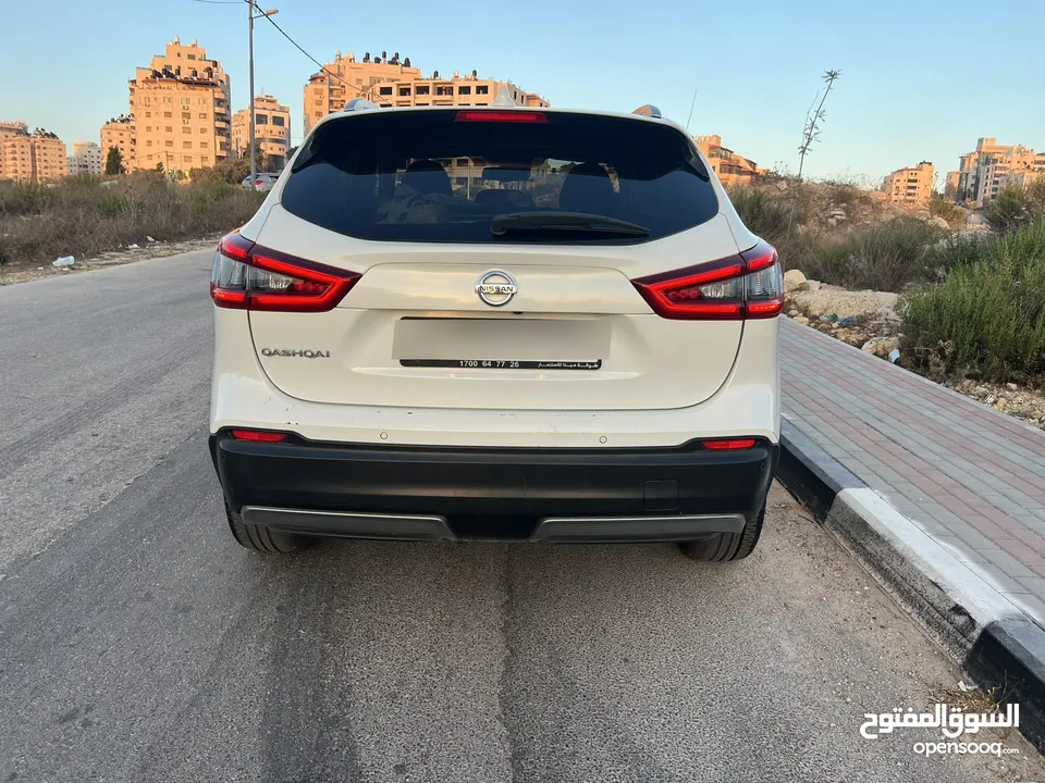 نيسان قشقاي فل اضافات 2018  بانوراما للبيع او البدل