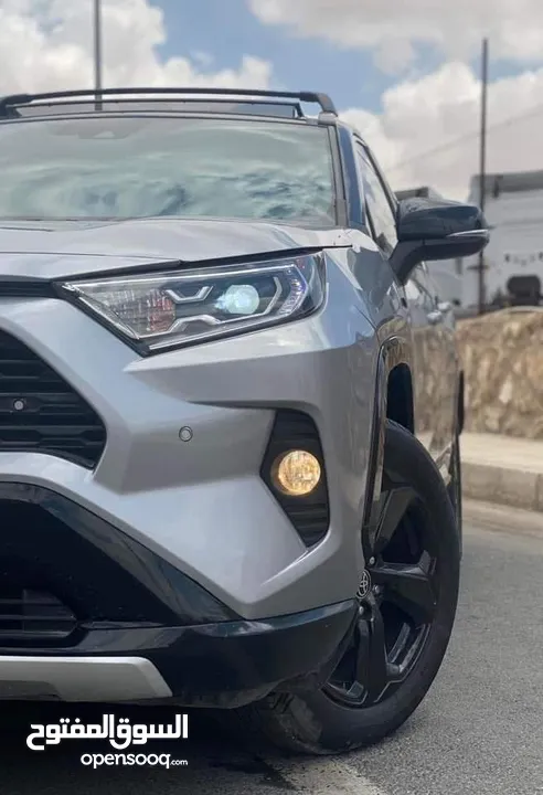 Toyota RAV4 Hybrid 2020 XSE lithium battery /فحص اتوسكور b+/ بانوراما اعلى صنف