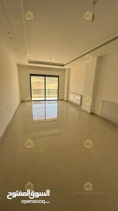 شقة فاخرة جديدة لم تسكن بتشطيبات عالية الجودة