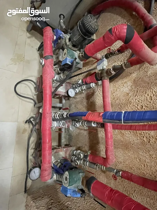 نظام تدفئة وتنقية مياه كامل متكامل بكل ما يلزم للبرك، تدفئة المنازل..... بحالة ممتازة شبه جديد للبيع