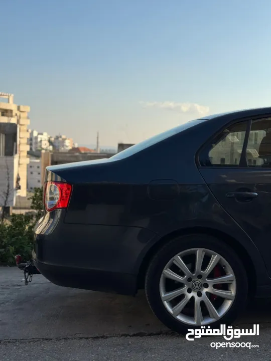 جيتا 2008 بنزين متور 1600  جير اوتوماتيك  شطب