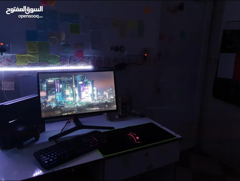 pc كيس وشاشة العاب