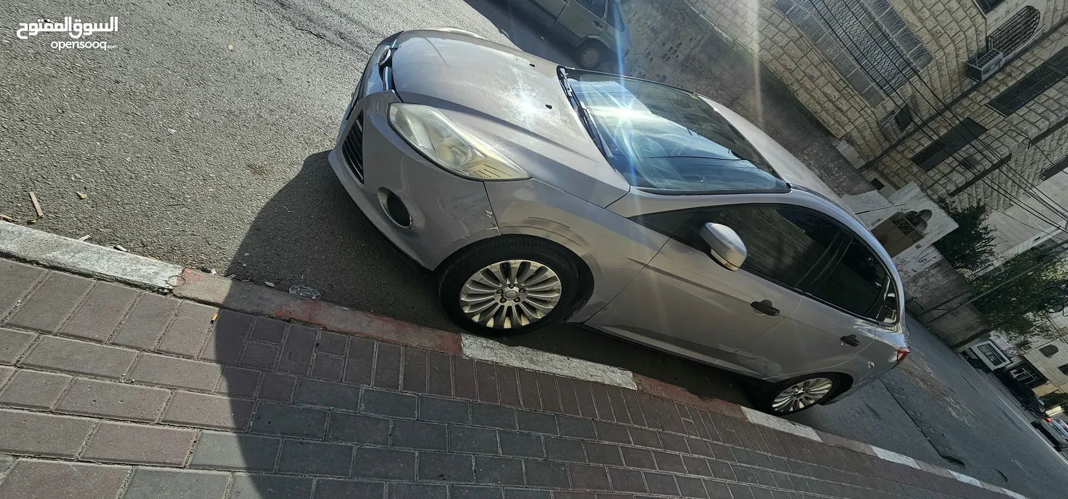 فورد فوكس 2012 ترخيص+ تأمين شامل