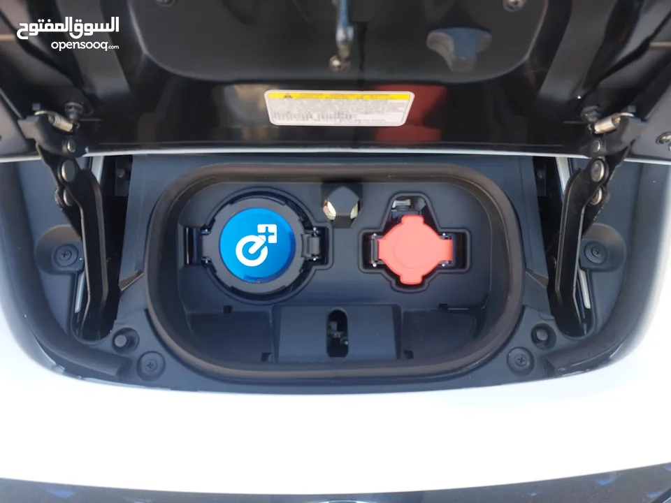 نيسان ليف 2021 SL PLUS بطارية 62 KW اعلى صنف