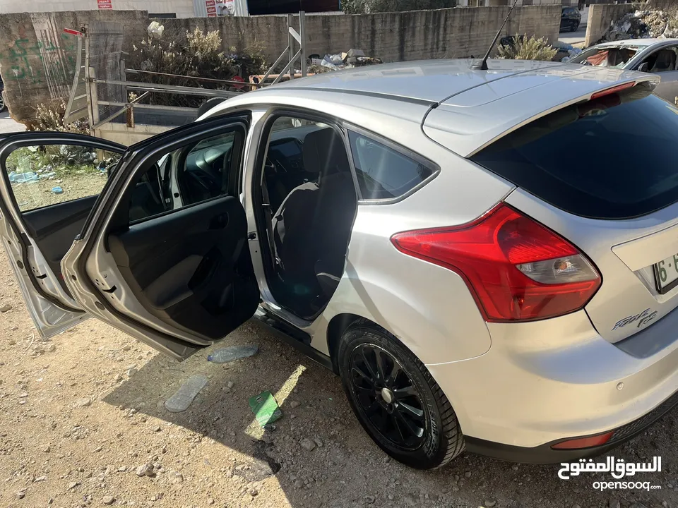 فورد فوكس 2012 35000