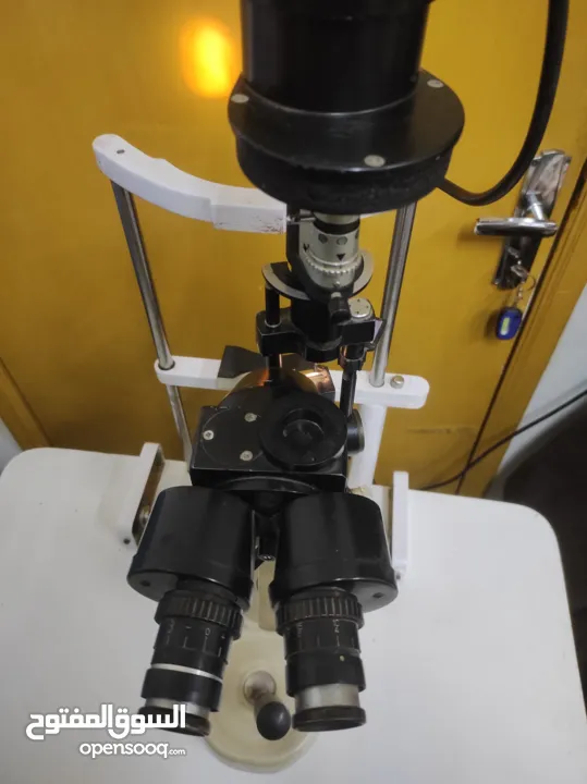 اجهزة فحص عيون للأطباء