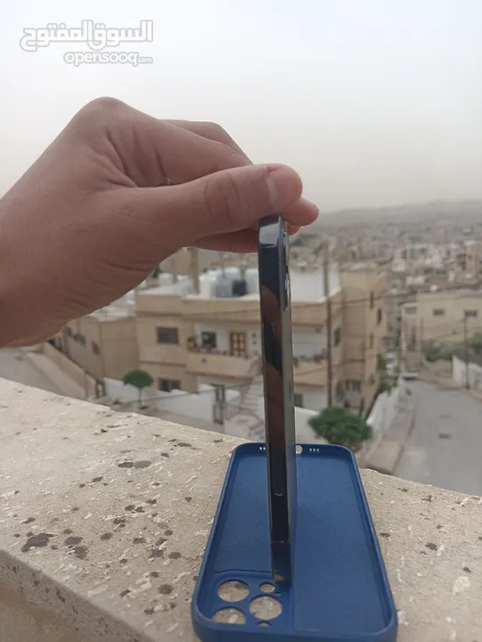ايفون 12 برو اقرا الوصف تحت