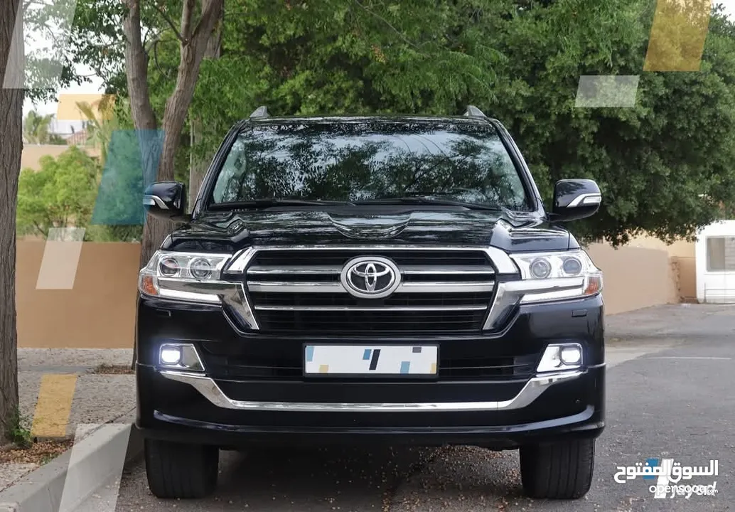Land cruiserتويوتا لاند كروزر v8-5.7