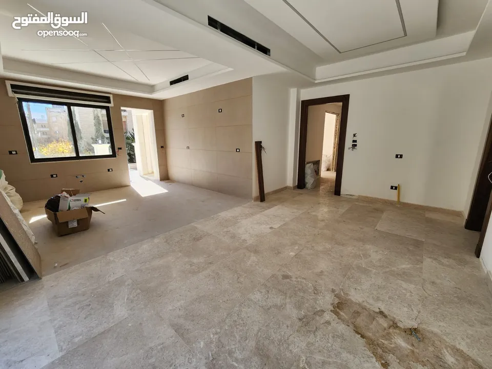 شقة للبيع في الصويفية ref : 14279
