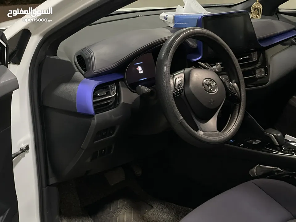 ‎2020 Toyota C-HR full electric