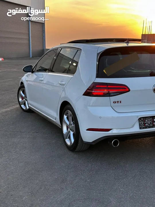 جولف GTI MK7.5 PERFORMANCE فل اضافااات ولا جرام بوية بحالة الوكالة عداد اصلي 47