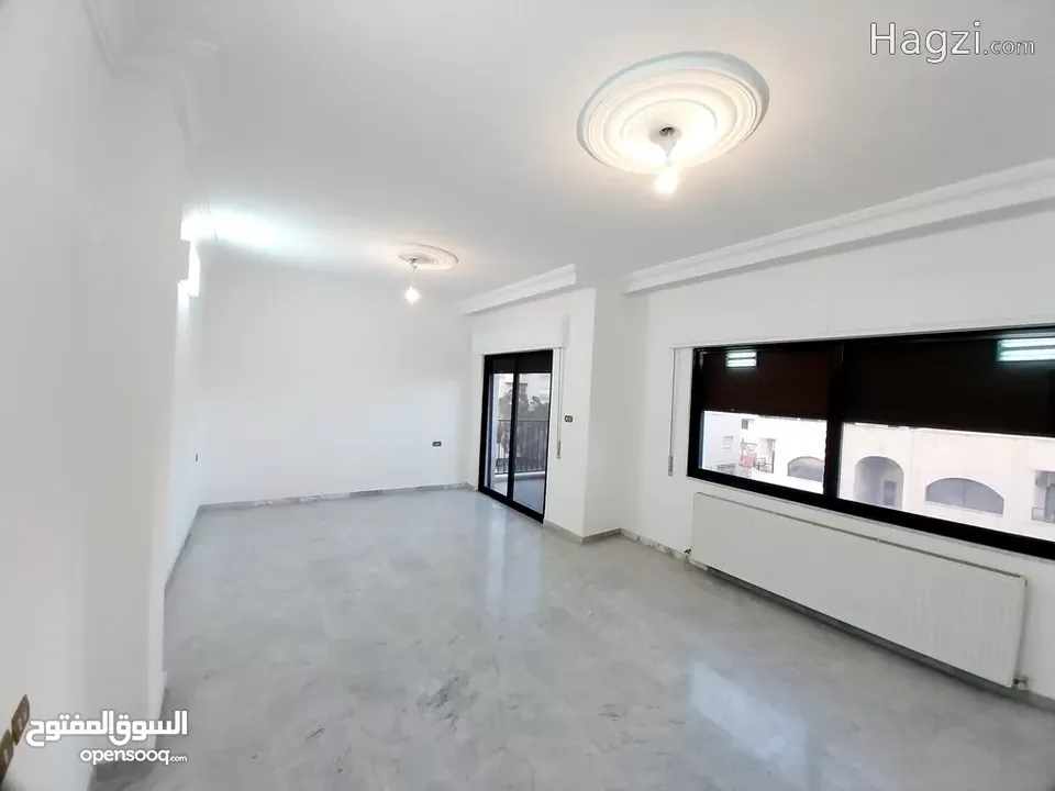 شقة طابق ثالث بمساحة 135 متر للبيع في الشميساني  ( Property ID : 30838 )