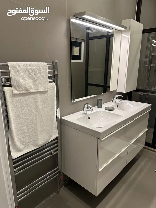 شقة مفروشة للإيجار  ( Property 42002 )-175064011