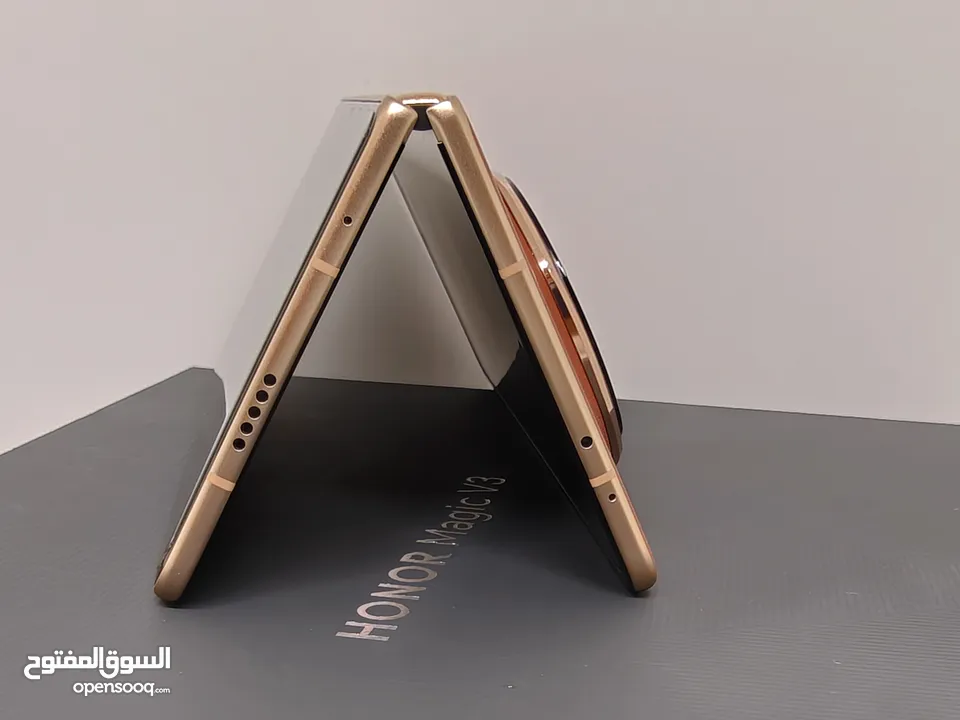 Honor Magic V3 كفالة سيل افينيو استخدام بسيط شبه جديد انحف فولد بالعالم وافخم فولد هونر ماجيك في 3