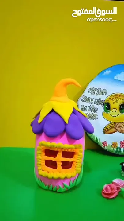 مدربة ورش فنية تعليم رسم وأعمال يدوية للاطفال فى المدارس والروضات