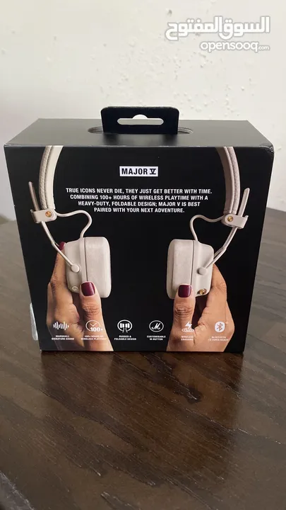 Marshall Major V Wireless on-ear headphones with 100+ hours of playtime.