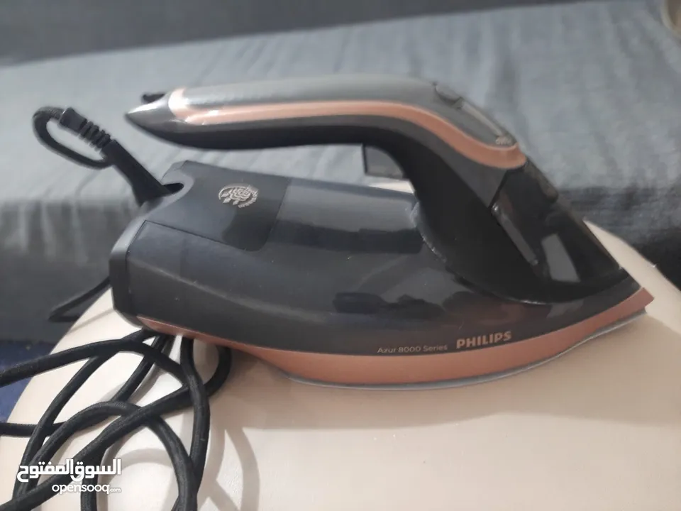 مكواة بخار ازور 8000 من فيليبس 3000 واط، DST8041/86 Philips Azur 8000 Steam Iron, 350ml, 3000W