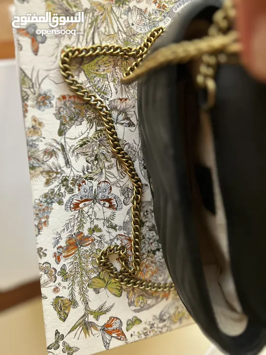 Gucci’s best bag and best quality black color and cross body always ( recommended )