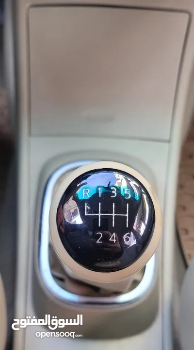 نيسان تيدا NISSAN TIIDA موديل 2008 متور 1800cc راكب جديد  جير عادي