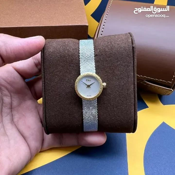 ساعات ديور نسائية